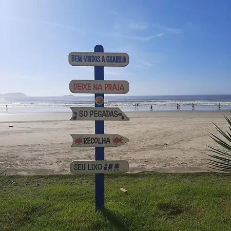 Apto Pitangueiras Pé na Areia e Vista do Mar-2
